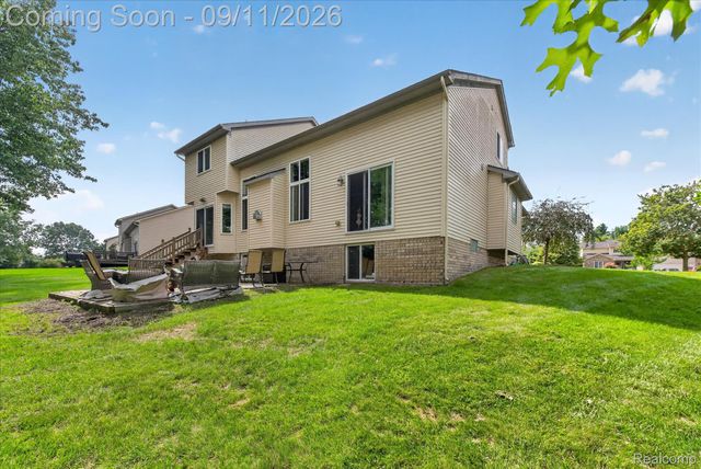 2082 Pinebrook Meadow Court, Marion Township, MI 48843