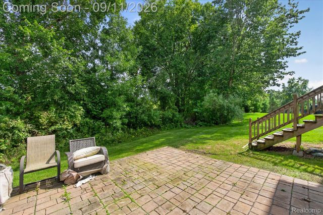 2082 Pinebrook Meadow Court, Marion Township, MI 48843