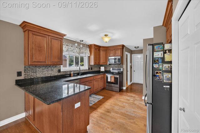 2082 Pinebrook Meadow Court, Marion Township, MI 48843
