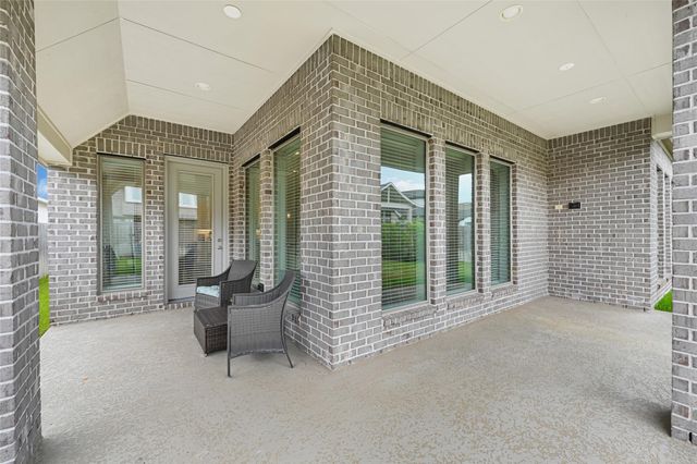19322 Belmont Stakes Way, Tomball, TX 77377