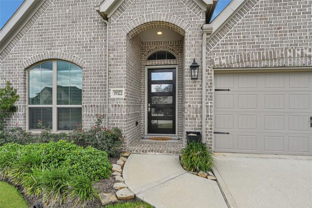 19322 Belmont Stakes Way, Tomball, TX 77377