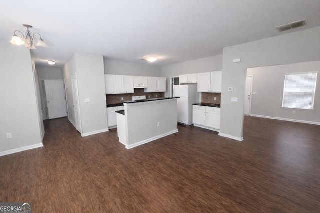 2100 Stonebrook Drive, Austell, GA 30106