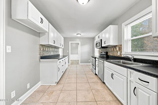 900 Nelson Street, Kinston, NC 28501