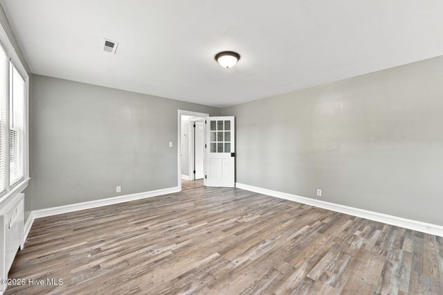 900 Nelson Street, Kinston, NC 28501