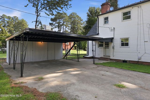 900 Nelson Street, Kinston, NC 28501