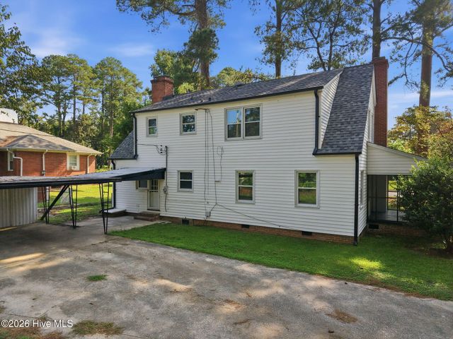 900 Nelson Street, Kinston, NC 28501