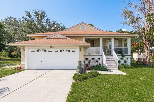 1312 GULF ROAD, Tarpon Springs, FL 34689