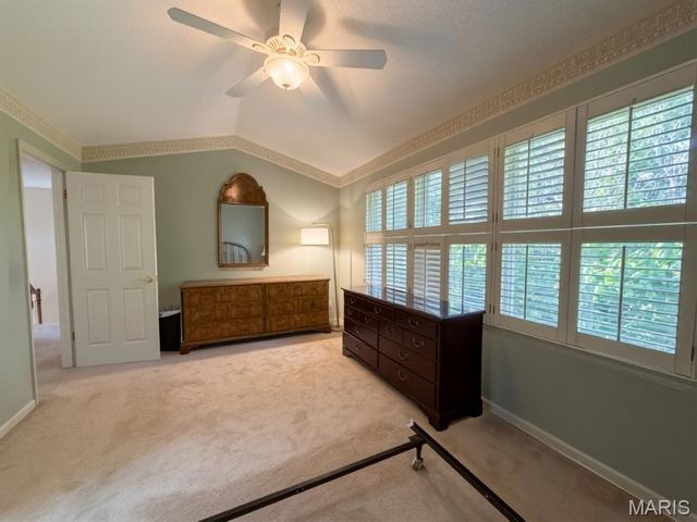 12911 Banyan Town Drive, Unincorporated, MO 63146