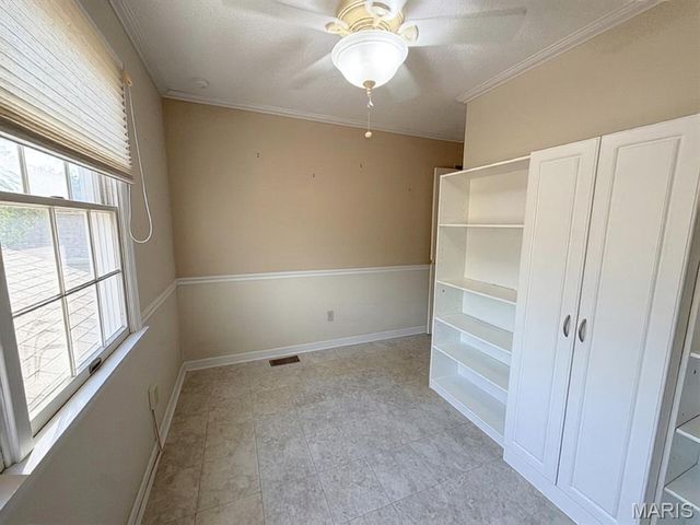 12911 Banyan Town Drive, Unincorporated, MO 63146