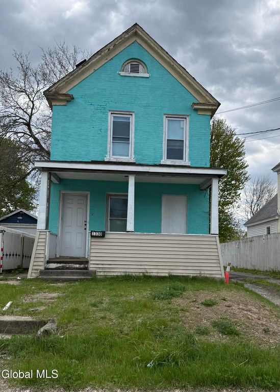 1330 7th Avenue, Schenectady, NY 12303