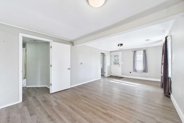 1348 County Road 806, Gainesville, MO 65655