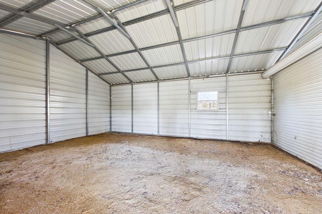 1348 County Road 806, Gainesville, MO 65655