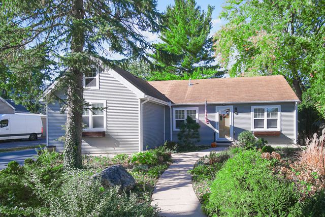 148 Wheeling Avenue, Wheeling, IL 60090