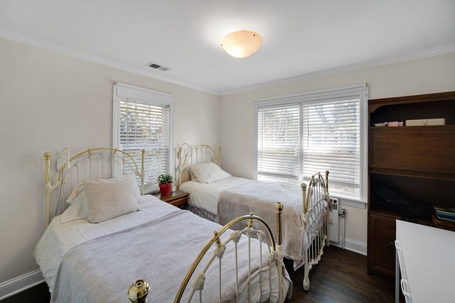 148 Wheeling Avenue, Wheeling, IL 60090