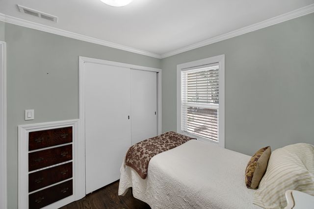 148 Wheeling Avenue, Wheeling, IL 60090