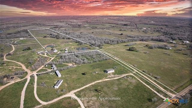 3270 FM 671, Luling, TX 78648