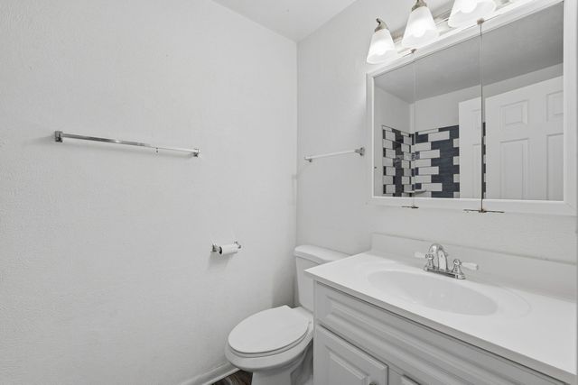 1326 ELDER Drive, Aurora, IL 60506