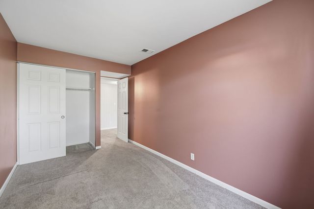 1326 ELDER Drive, Aurora, IL 60506