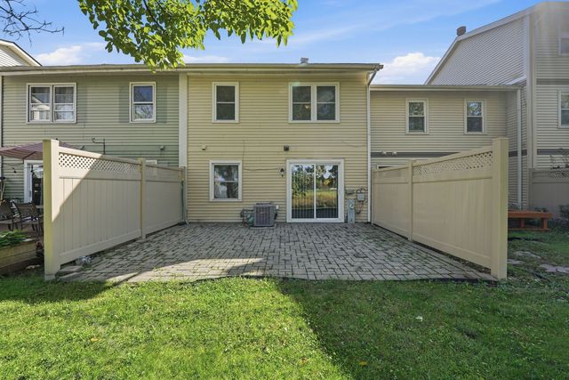 1326 ELDER Drive, Aurora, IL 60506