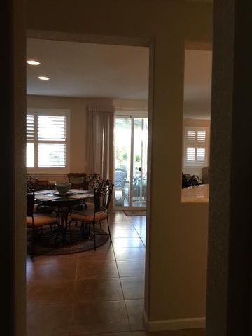 2808 Espana Ln, Modesto, CA 95355