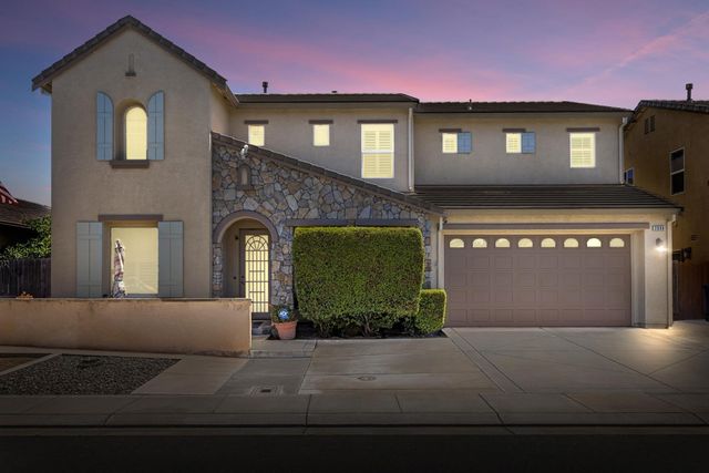 2808 Espana Ln, Modesto, CA 95355