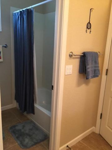 2808 Espana Ln, Modesto, CA 95355