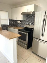 310 NE 82nd St 3, Miami, FL 33138