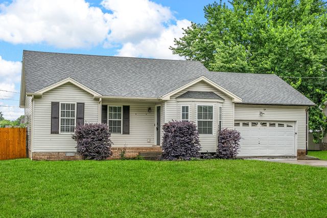 3452 Sandpiper Dr, Clarksville, TN 37042