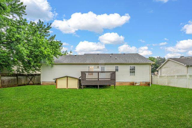 3452 Sandpiper Dr, Clarksville, TN 37042