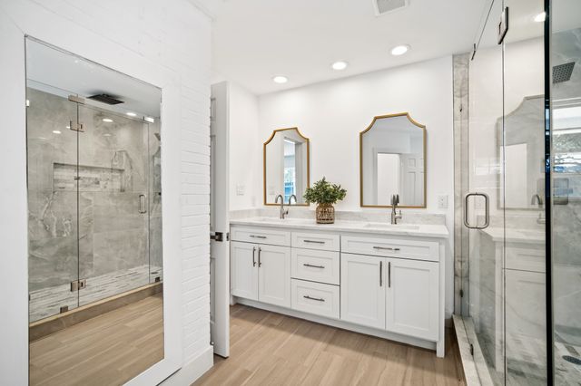 4336 Irvin Simmons Drive, Dallas, TX 75229