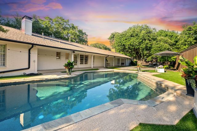 4336 Irvin Simmons Drive, Dallas, TX 75229