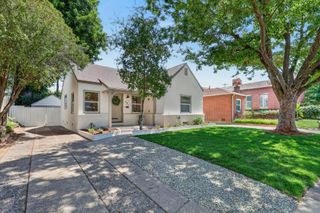421 40th St, Sacramento, CA 95819