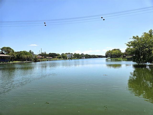 18617 Egret Bay Boulevard 507, Webster, TX 77058