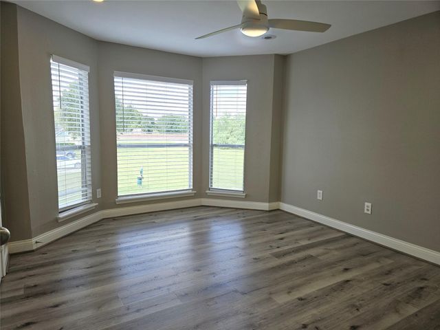 18617 Egret Bay Boulevard 507, Webster, TX 77058