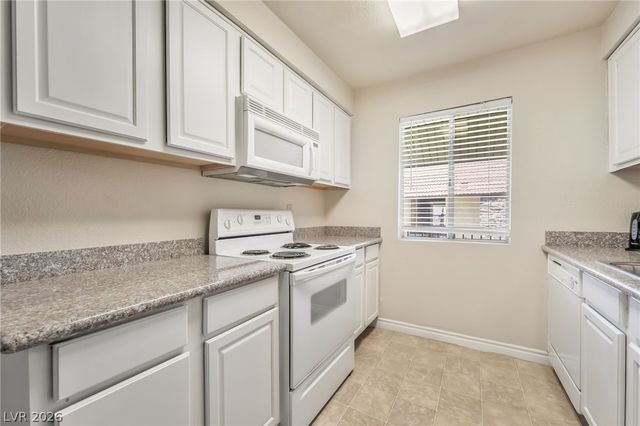 5160 Indian River Drive 346, Las Vegas, NV 89103