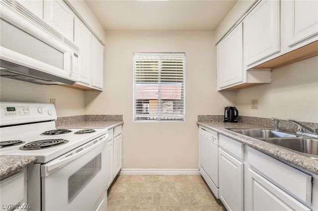 5160 Indian River Drive 346, Las Vegas, NV 89103