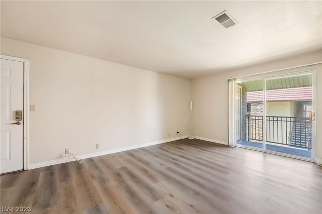 5160 Indian River Drive 346, Las Vegas, NV 89103