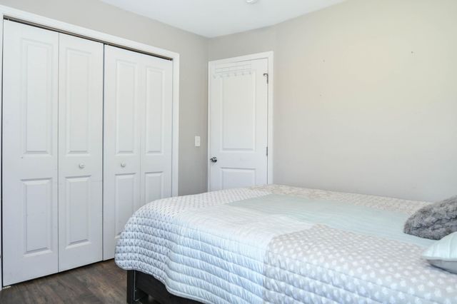 1207 19th Street S, Moorhead, MN 56560