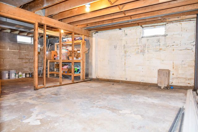 1207 19th Street S, Moorhead, MN 56560