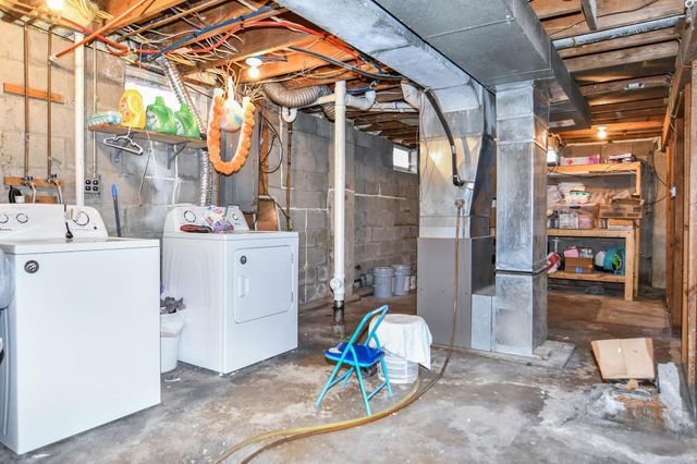 1207 19th Street S, Moorhead, MN 56560