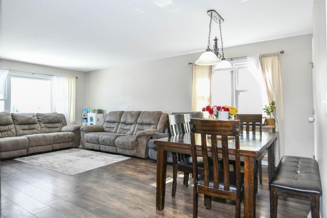 1207 19th Street S, Moorhead, MN 56560