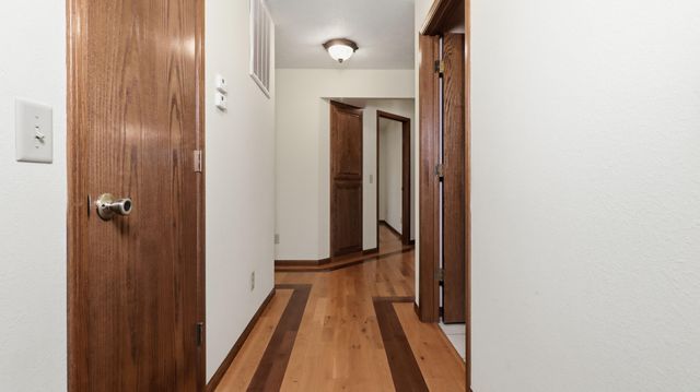 412 W 14th Street, Mountain Grove, MO 65711