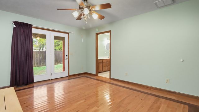 412 W 14th Street, Mountain Grove, MO 65711