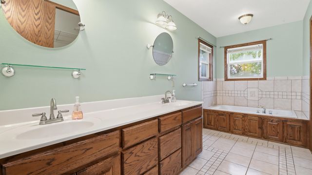 412 W 14th Street, Mountain Grove, MO 65711