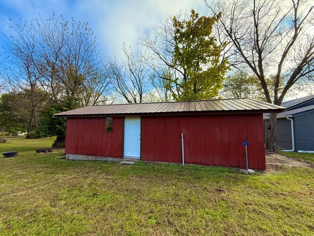 412 W 14th Street, Mountain Grove, MO 65711