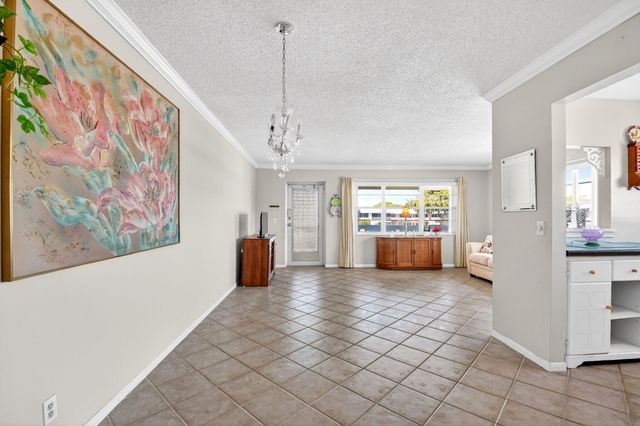 126 Kingswood F 126, West Palm Beach, FL 33417