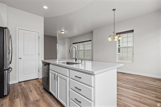 5342 W SOUTH JORDAN PKWY, South Jordan, UT 84009