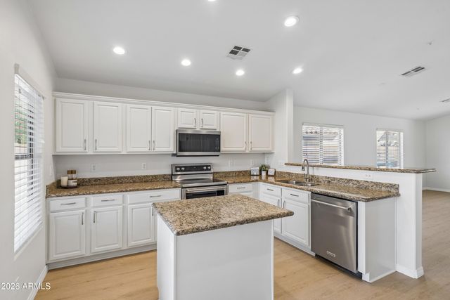 30324 N 128th Lane, Peoria, AZ 85383