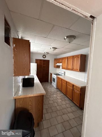 7173 CEDAR PARK AVE, Philadelphia, PA 19138