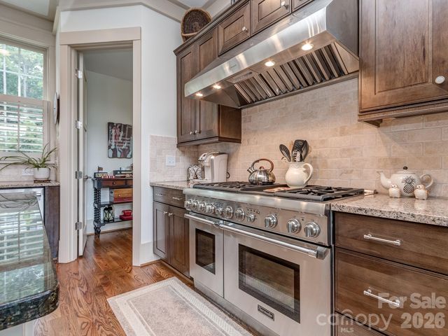 18321 Rosapenny Road, Charlotte, NC 28278